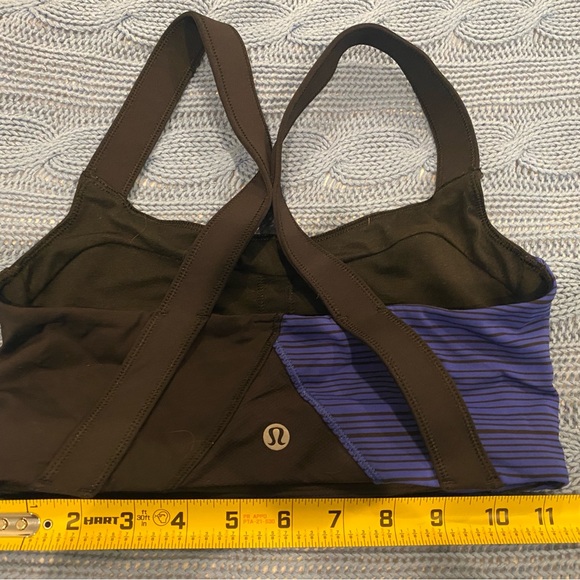 lululemon athletica Other - Lululemon running bra top size 4 xs Black & Royal Racerback